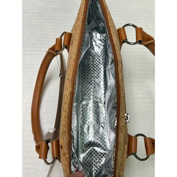 NWT Insulated Cork Wine Clutch - Picture 4 of 6